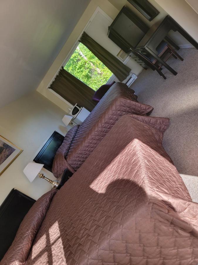 Gateway Motel ガナノクエ エクステリア 写真