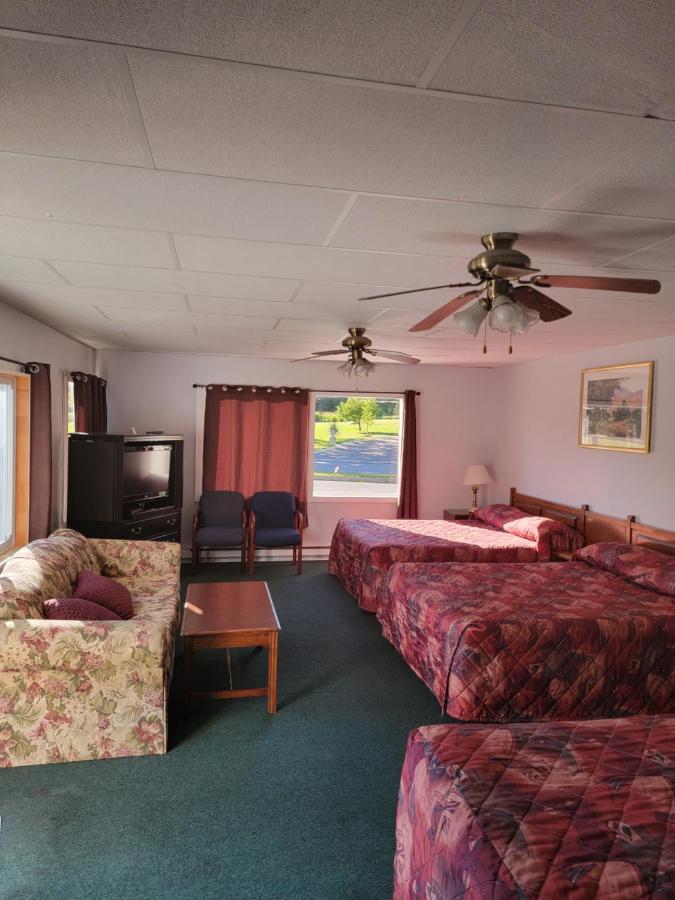 Gateway Motel ガナノクエ エクステリア 写真