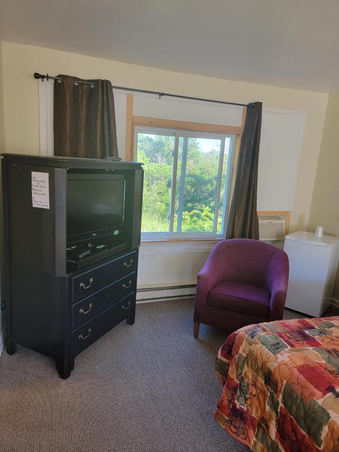 Gateway Motel ガナノクエ エクステリア 写真
