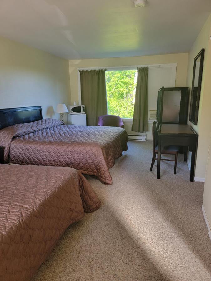 Gateway Motel ガナノクエ エクステリア 写真
